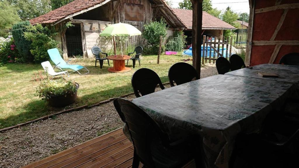 A La Poularde B&B Curciat-Dongalon Номер фото